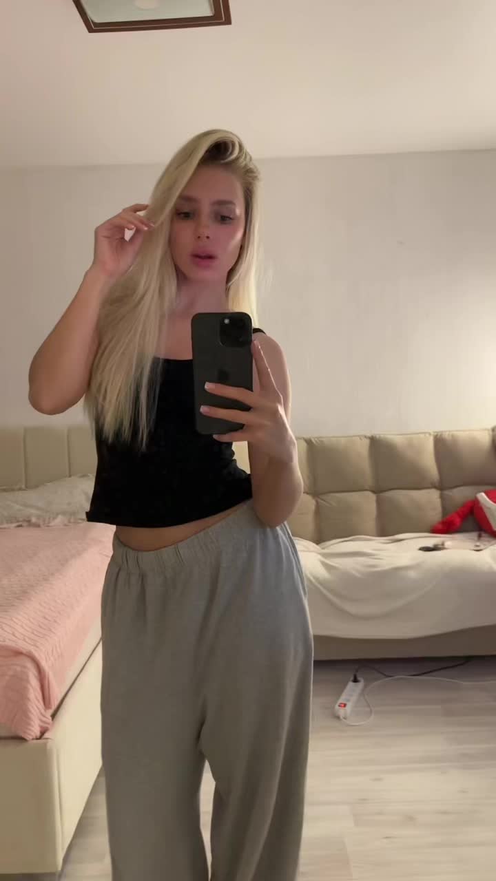@ahhriri