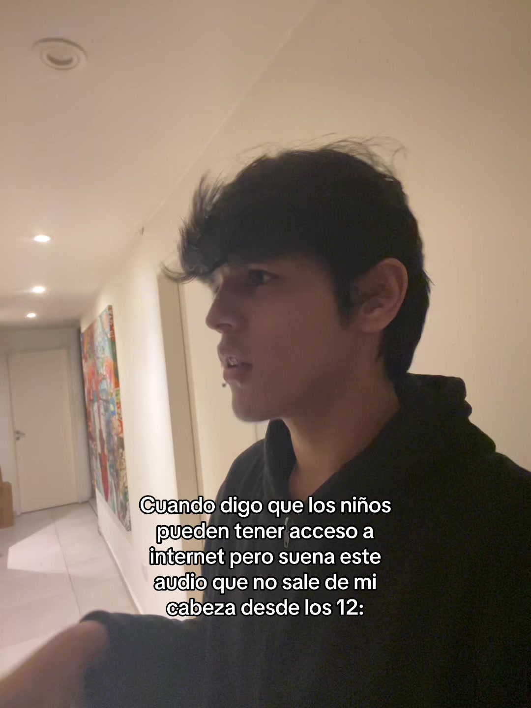 @メ