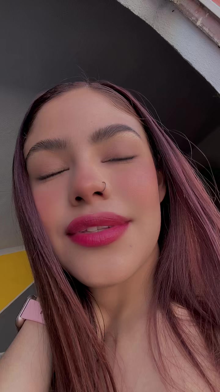 @MEL🌙