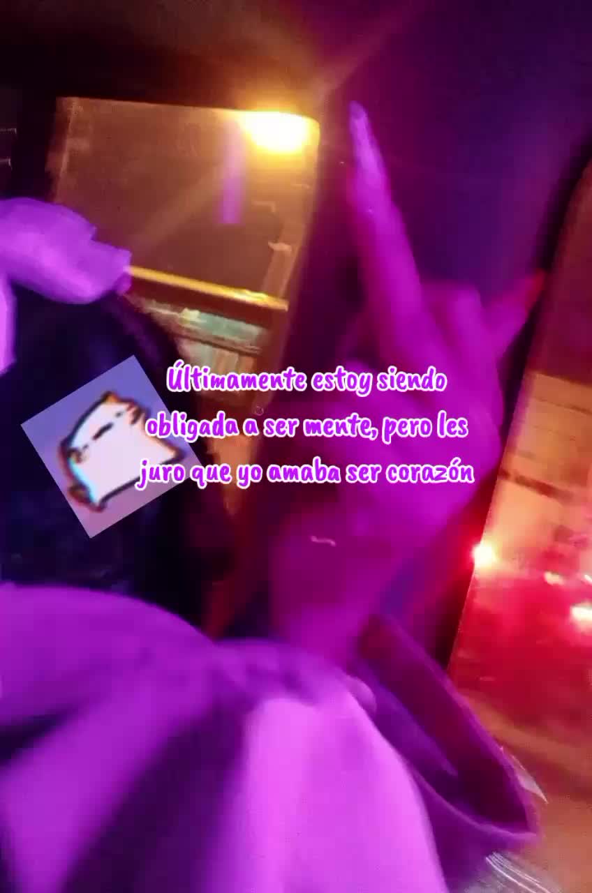 @SARARA FOX