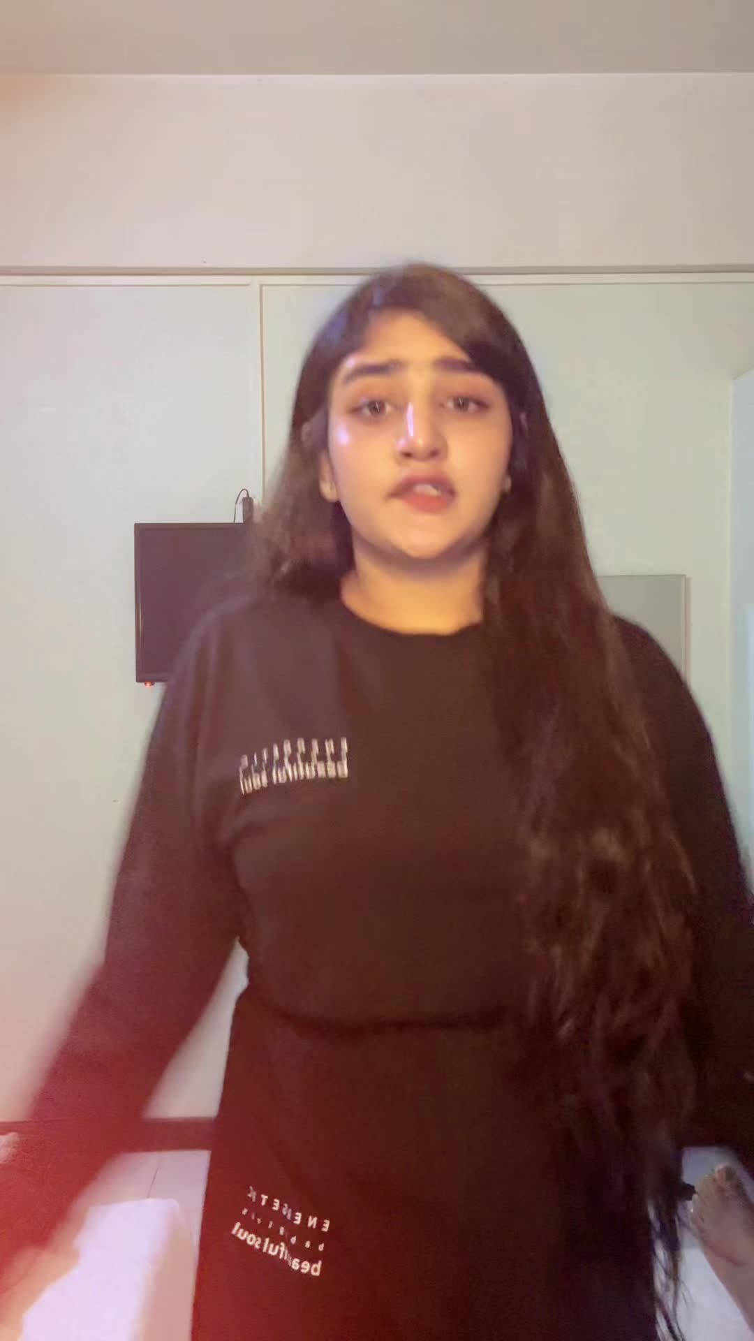@𝐌𝐞𝐞𝐧𝐚𝐤𝐒𝐡𝐢_𝐧𝐲𝐚🦜🧚