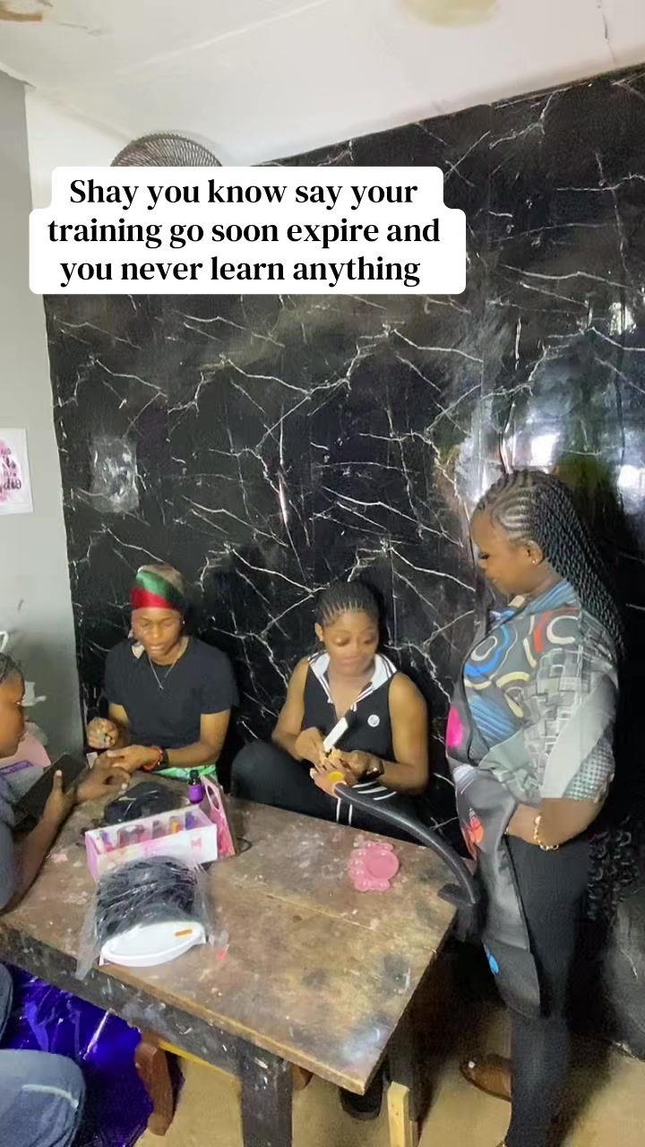 @NAILS /LASH TECH IN ENUGU