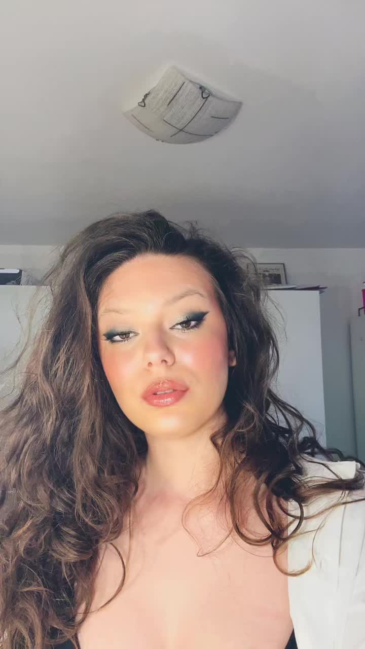 @ona kovrdzava