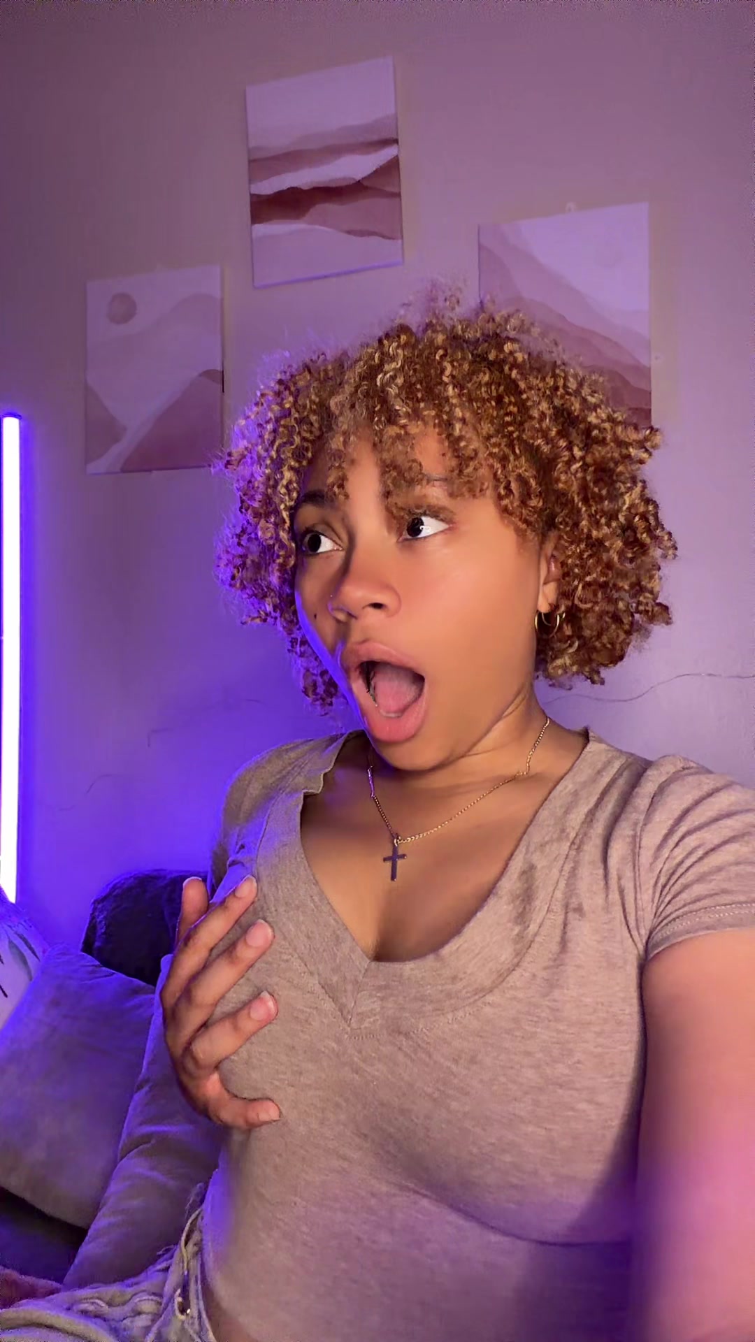 @Sekquiree