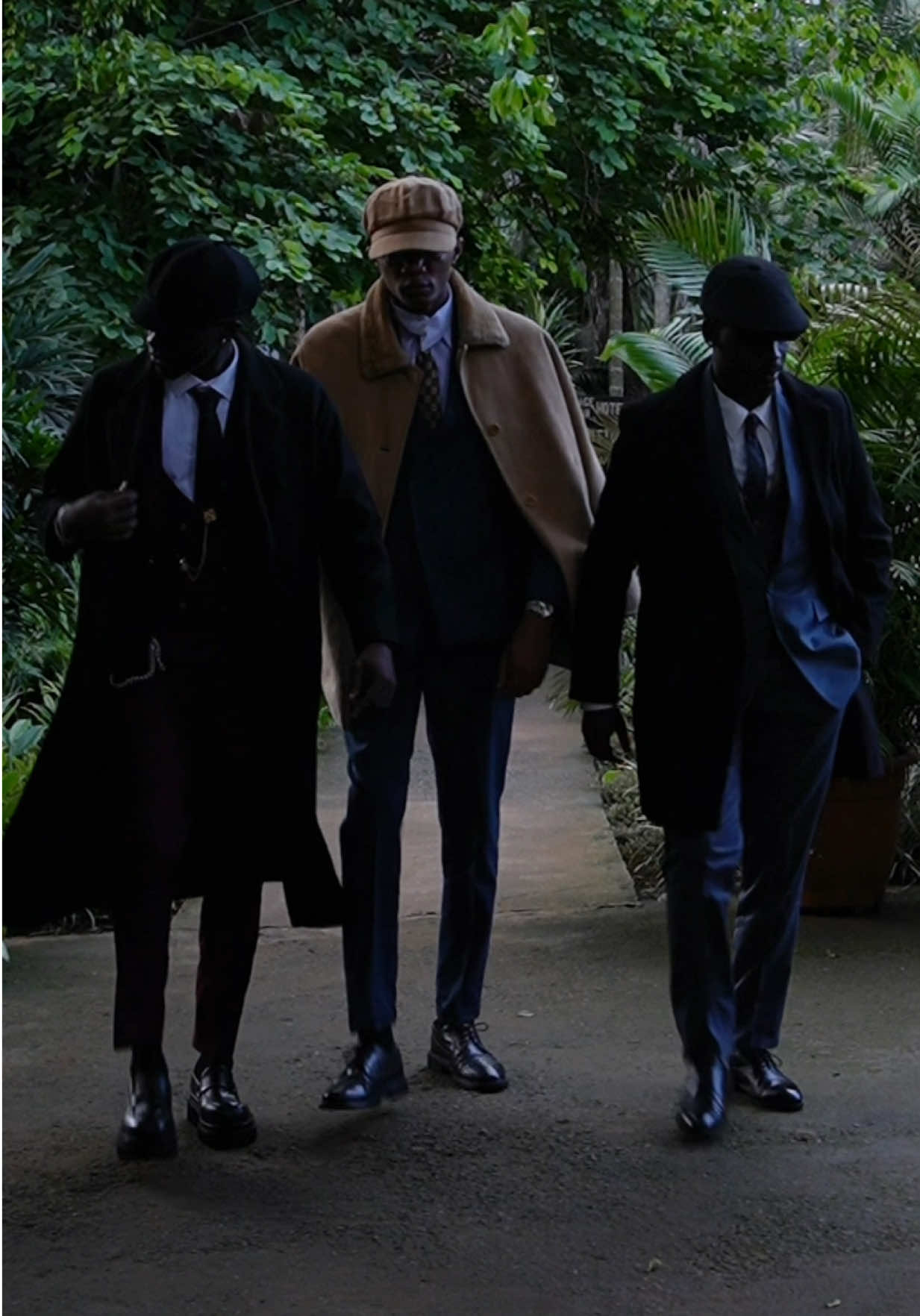 @LE M&Eacute;TISSE NOIR 🇨🇲