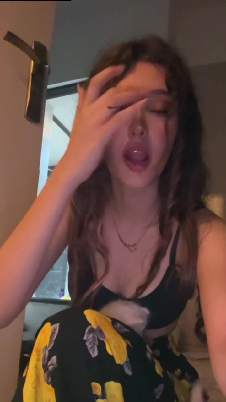 @elena
