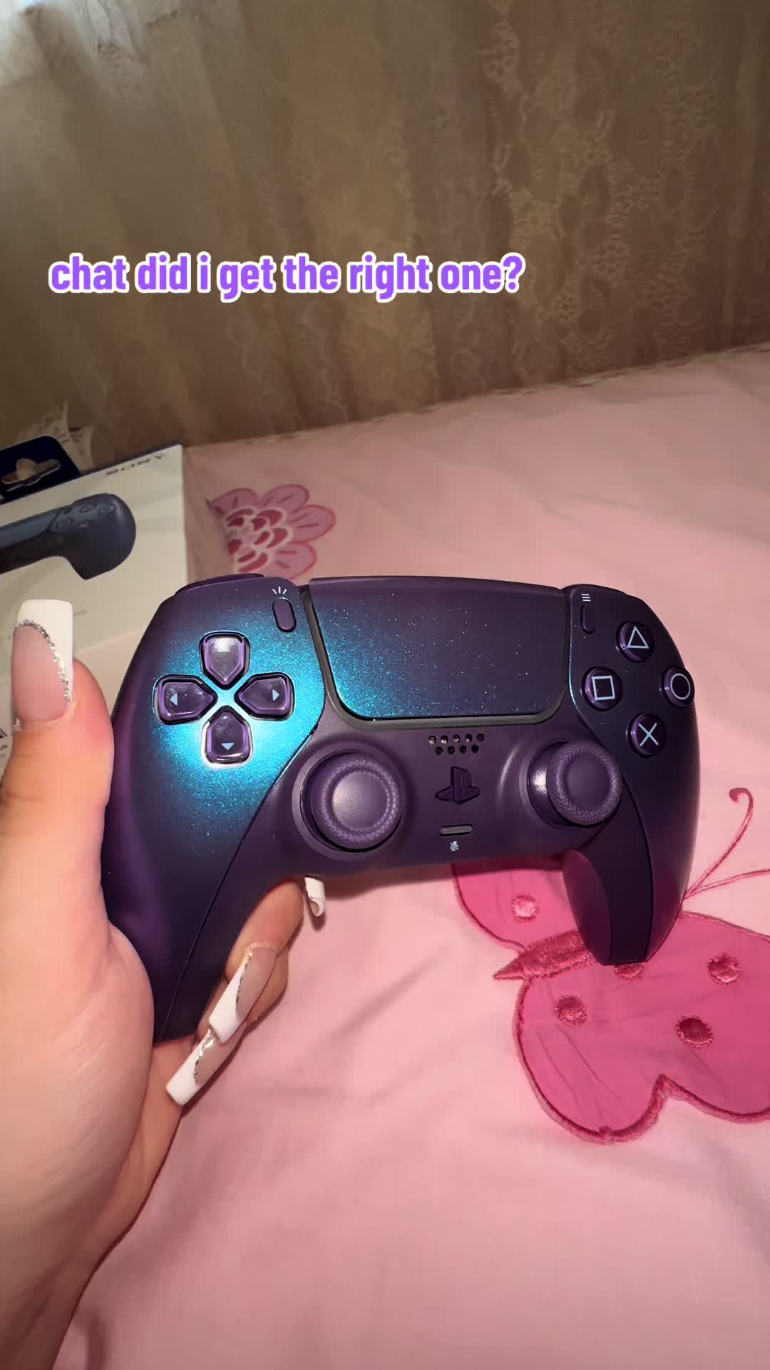 @༯