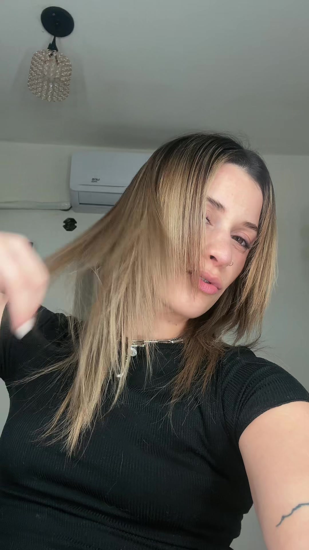 @TATI🔮