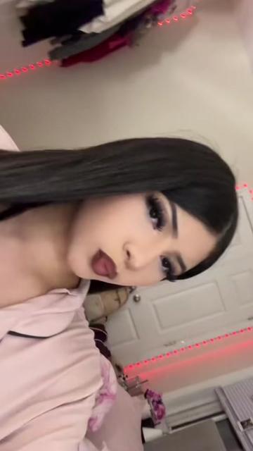 @♛