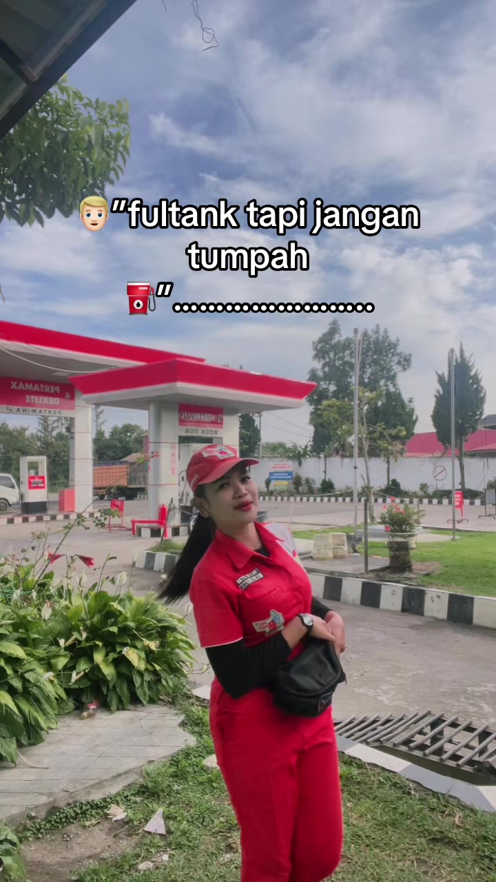 @Cewek pom🤪