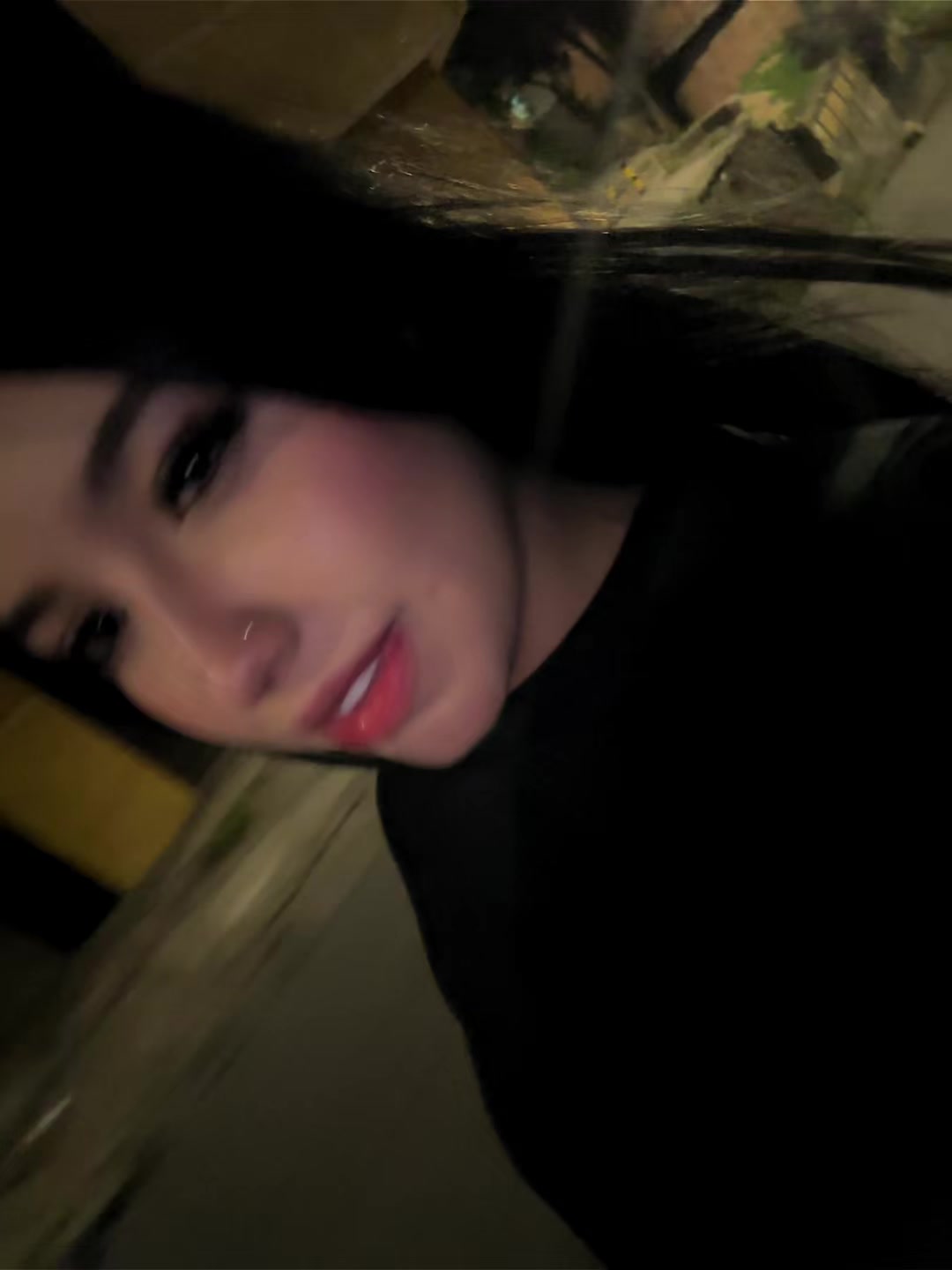 @•𝐿𝒶𝓊🖤