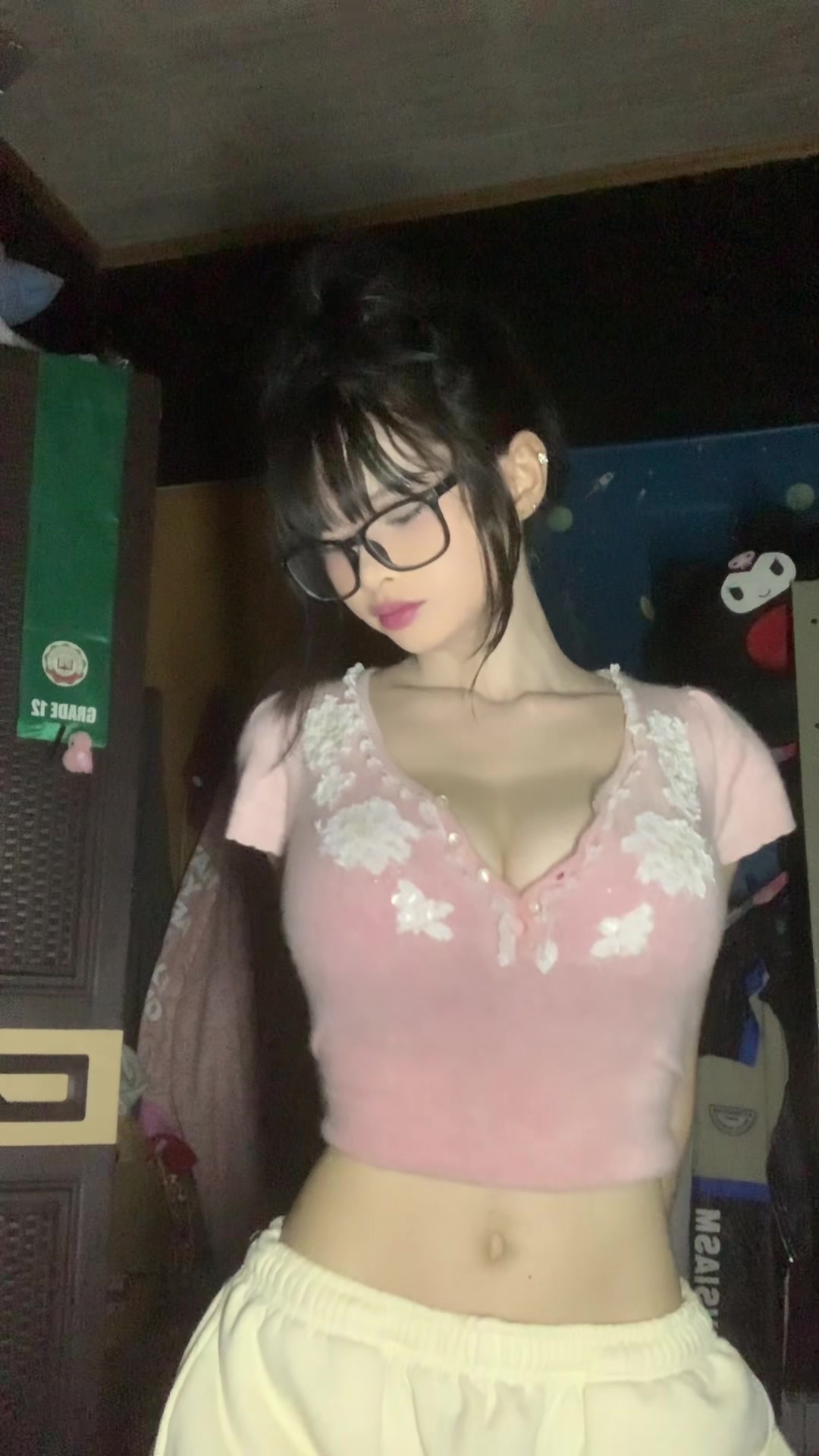 @Yve ⦮ ⦯ ⟆