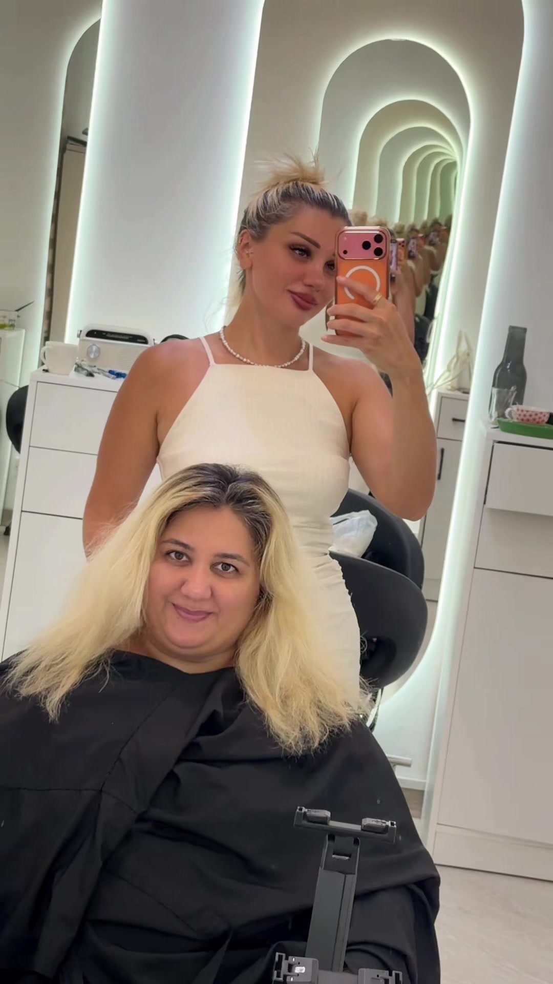 @Colorist
