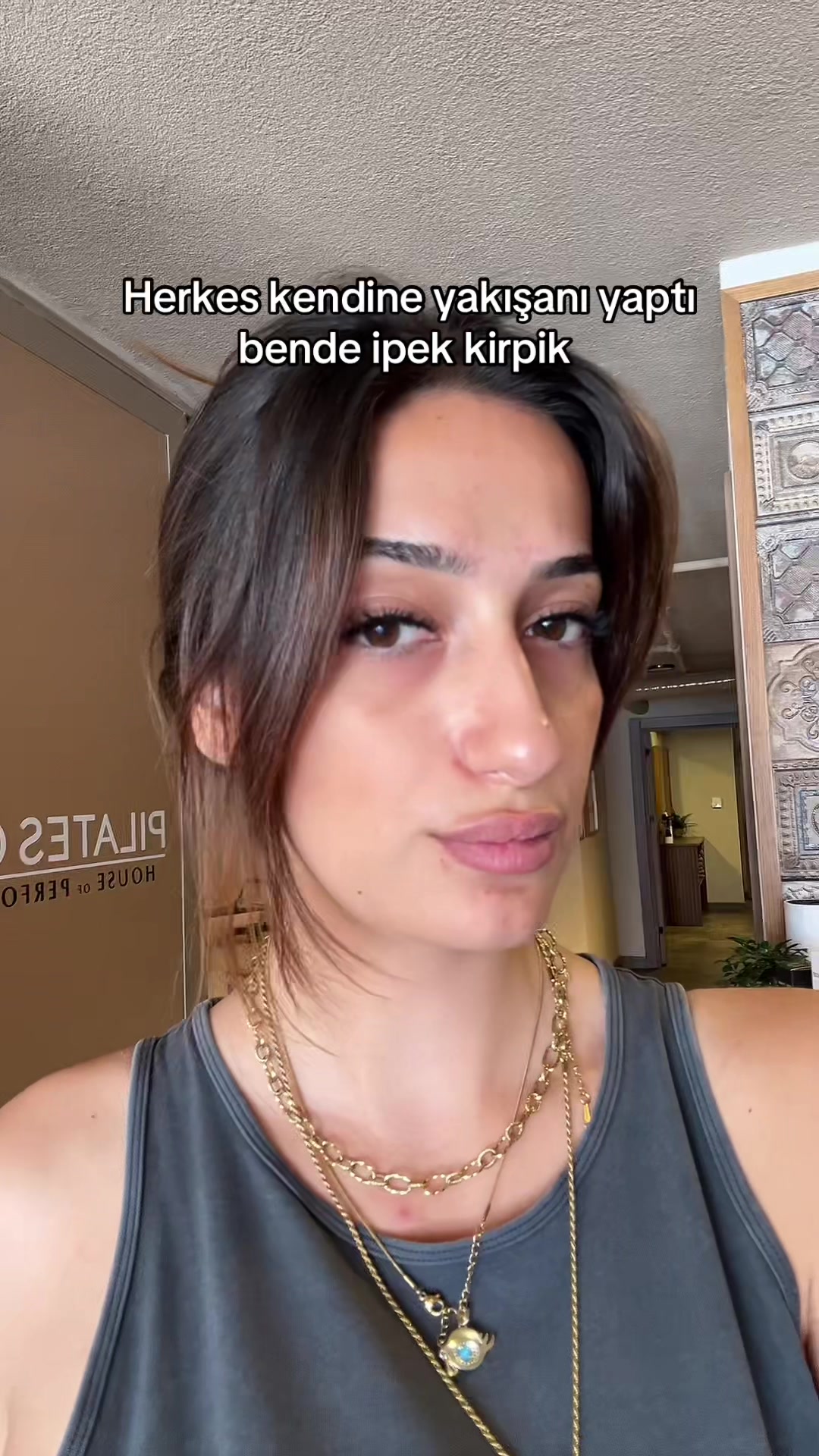 @H.