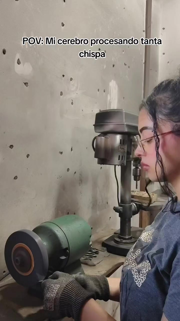 @Daniela. 👩&zwj;🔧