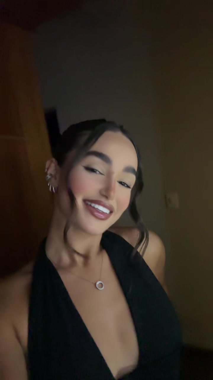 @Iara Victória