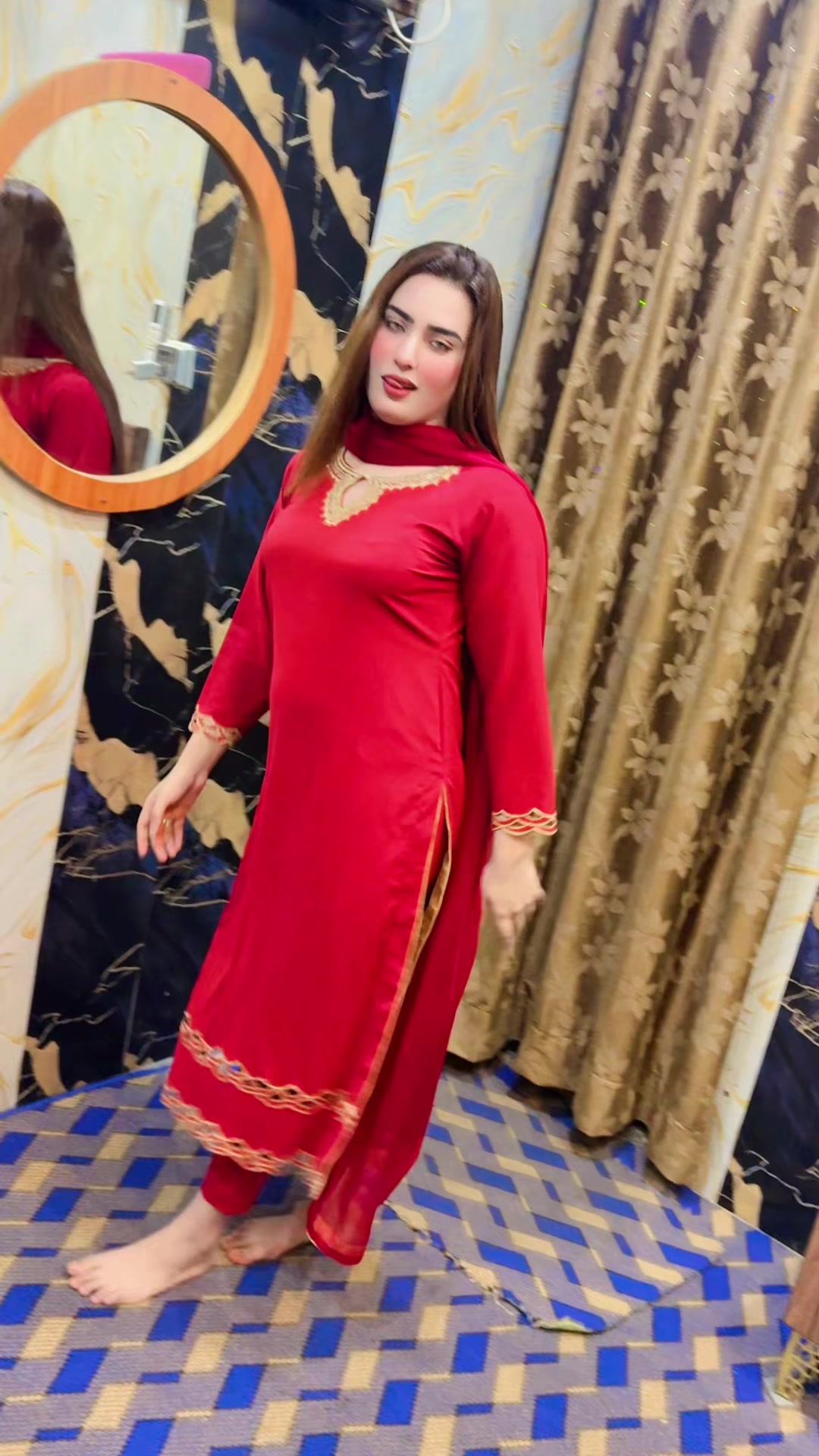 @Alishba khan🧸❣️