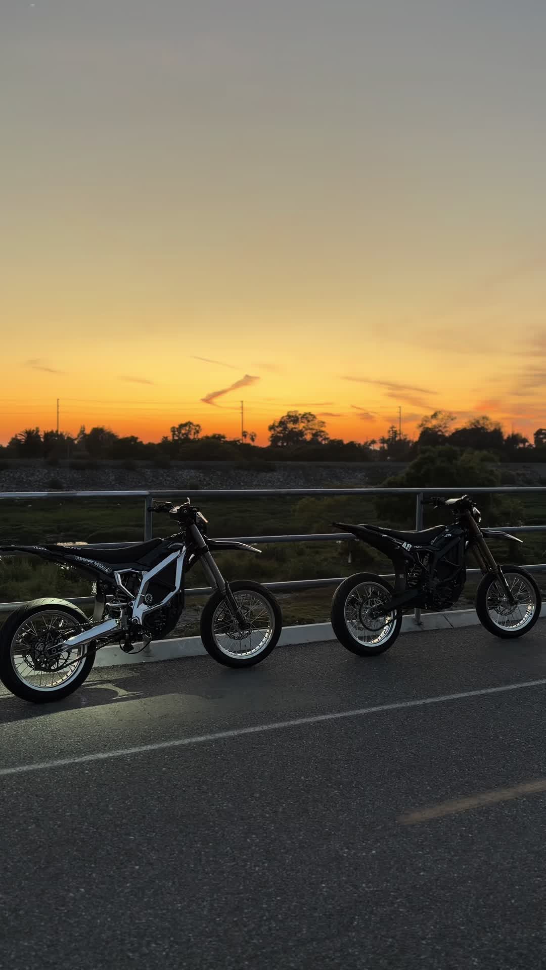 @nsdecals.com