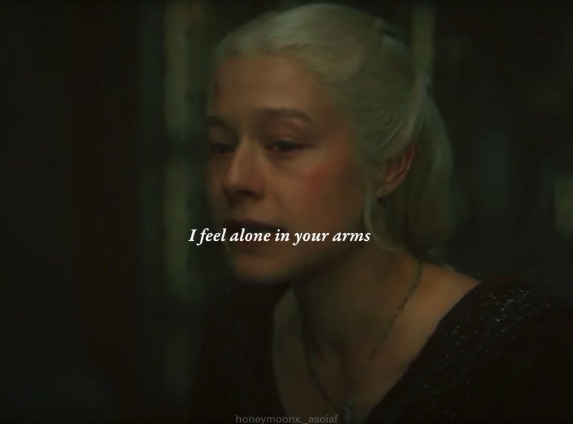 @(Theon Greyjoy's wife) 🐙