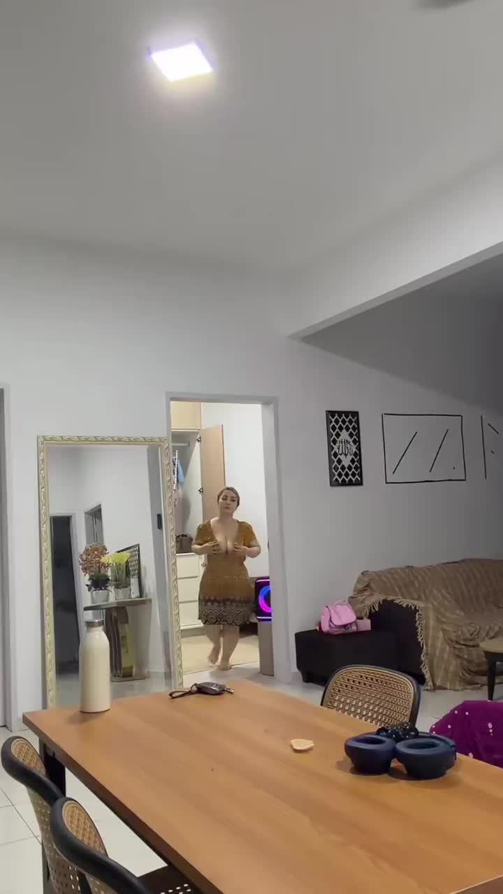 @Qistina