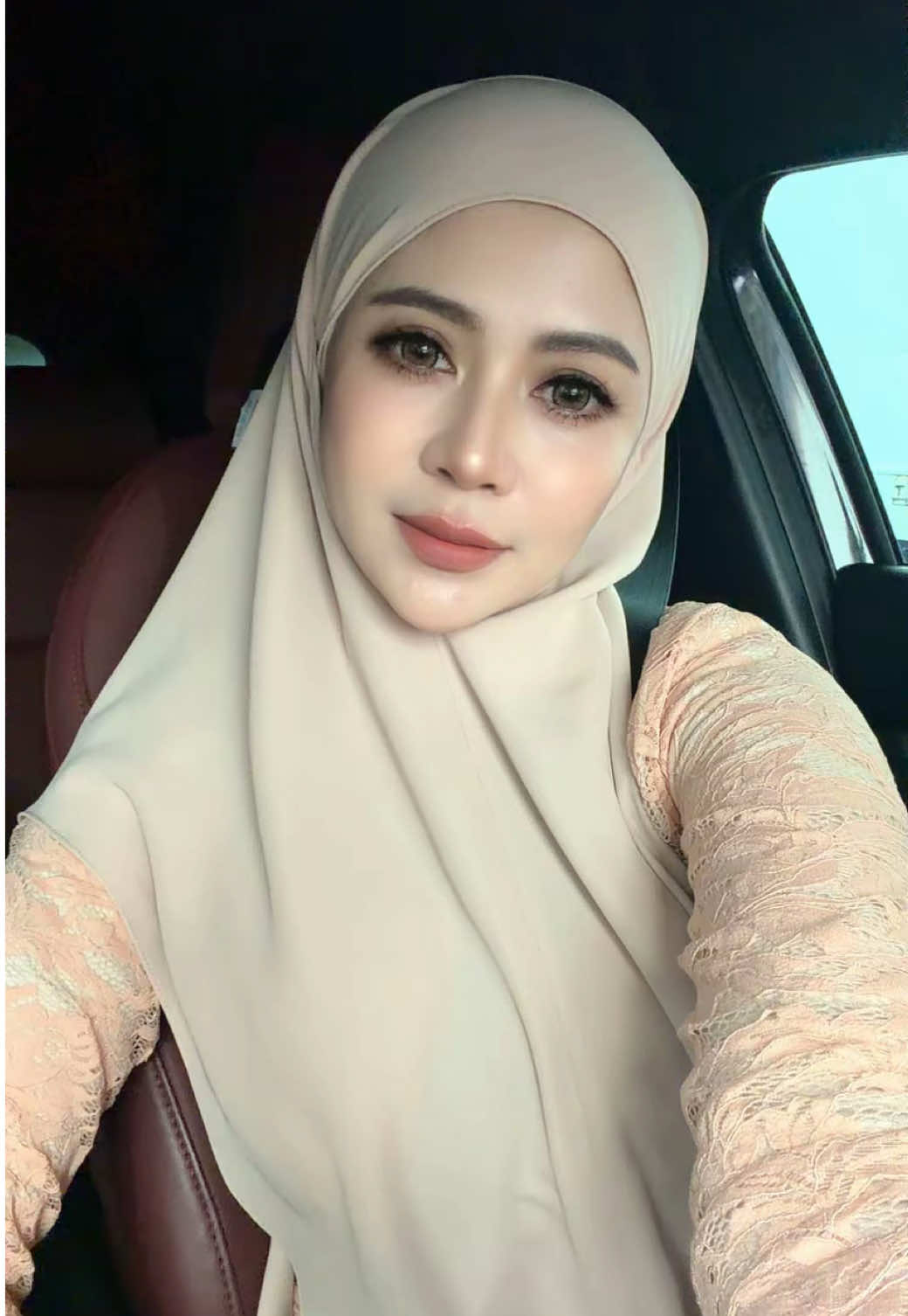 @Ms Izza Zubir