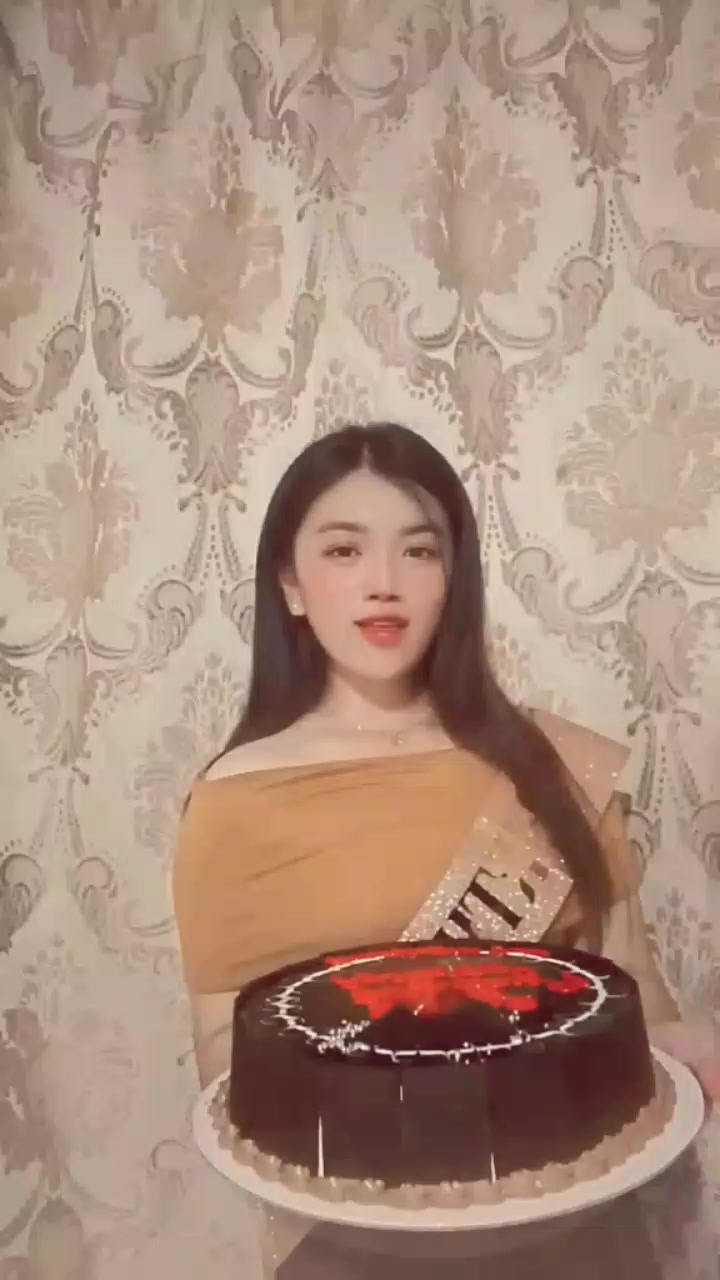 @Anika Rose