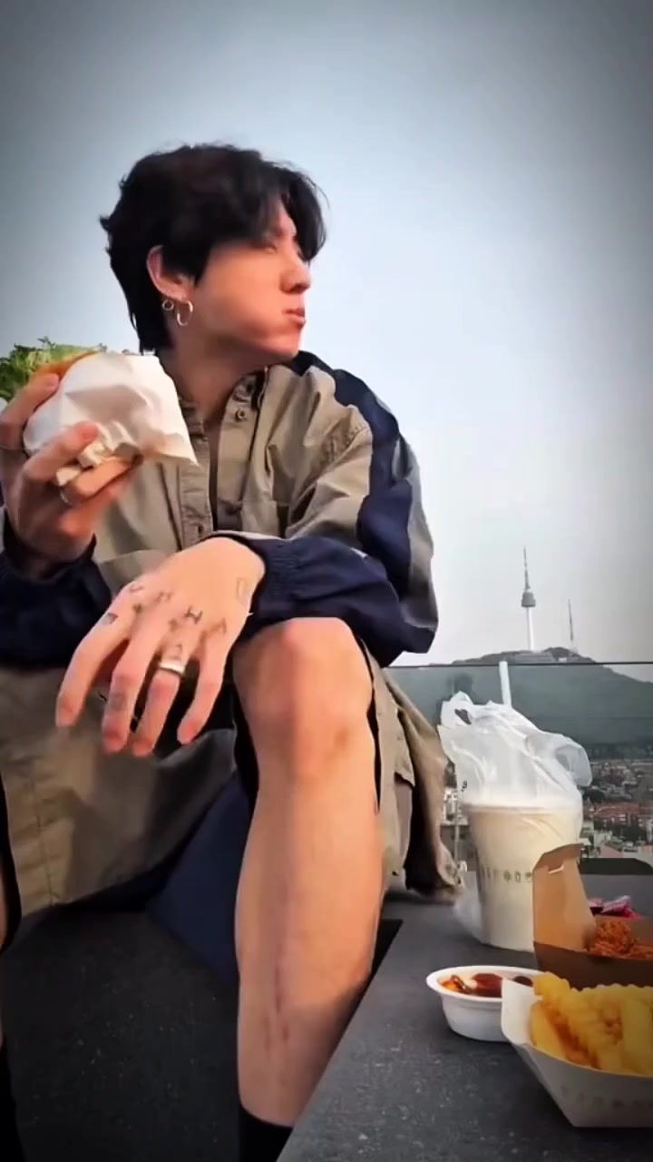 @𝓐𝓵𝓮𝓷𝓪 ❀;༊