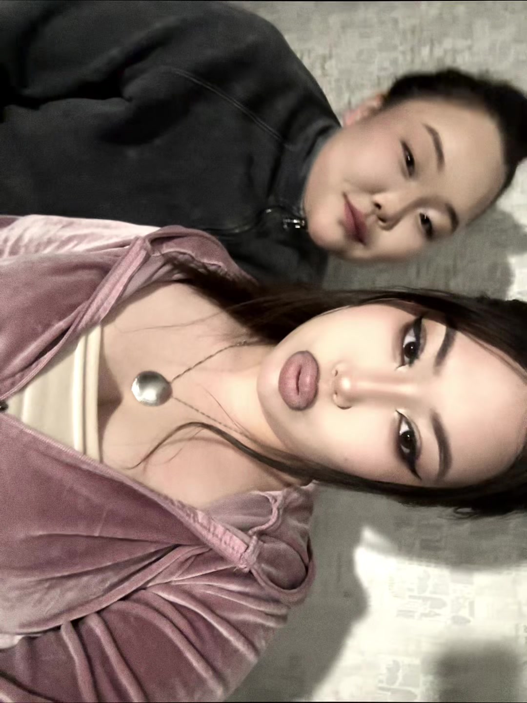 @ᴍᴏᴍᴍʏ