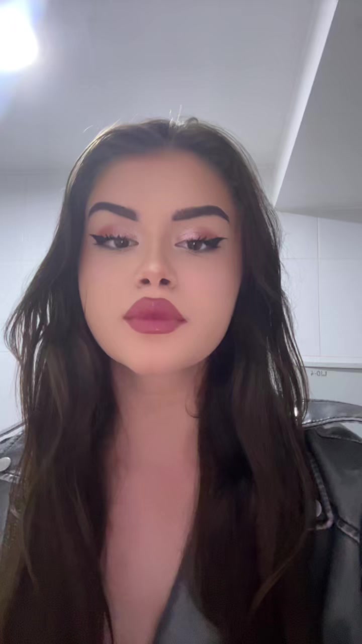 @Варя