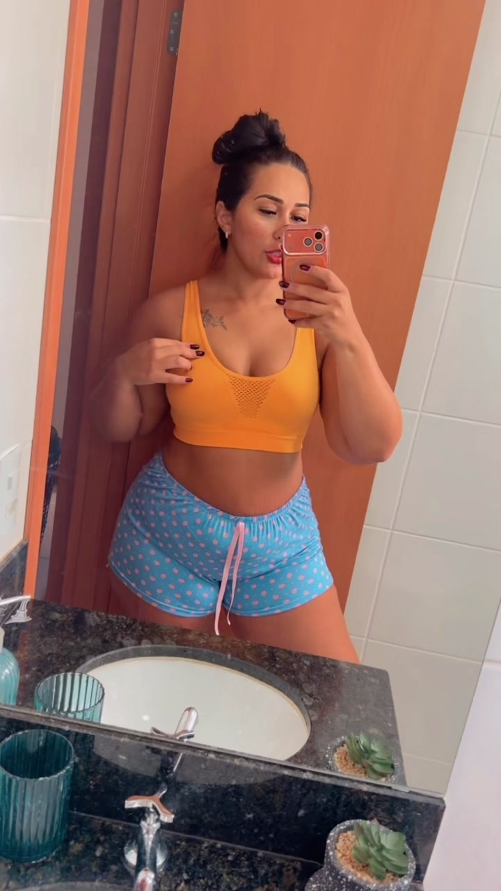 @Thays Alves