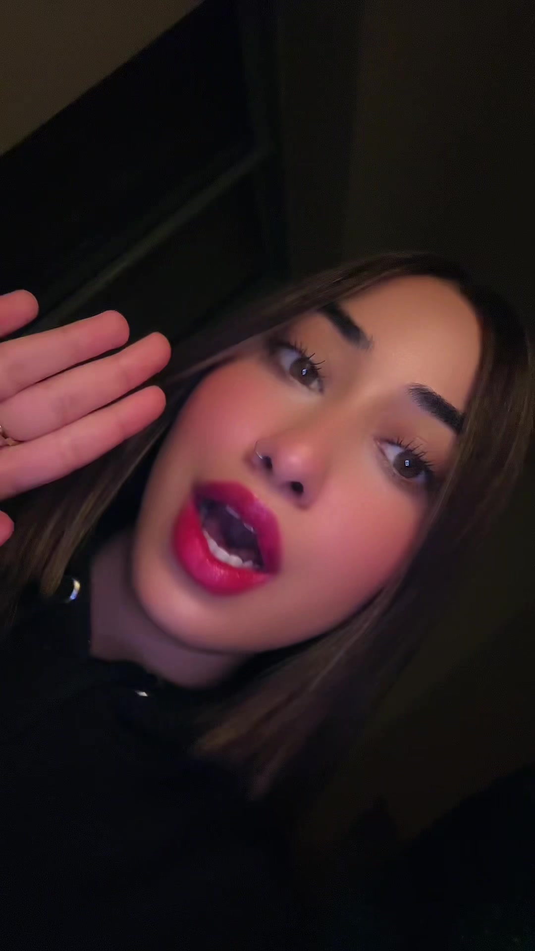 @𝓜𝓲𝓷𝓪 🎀