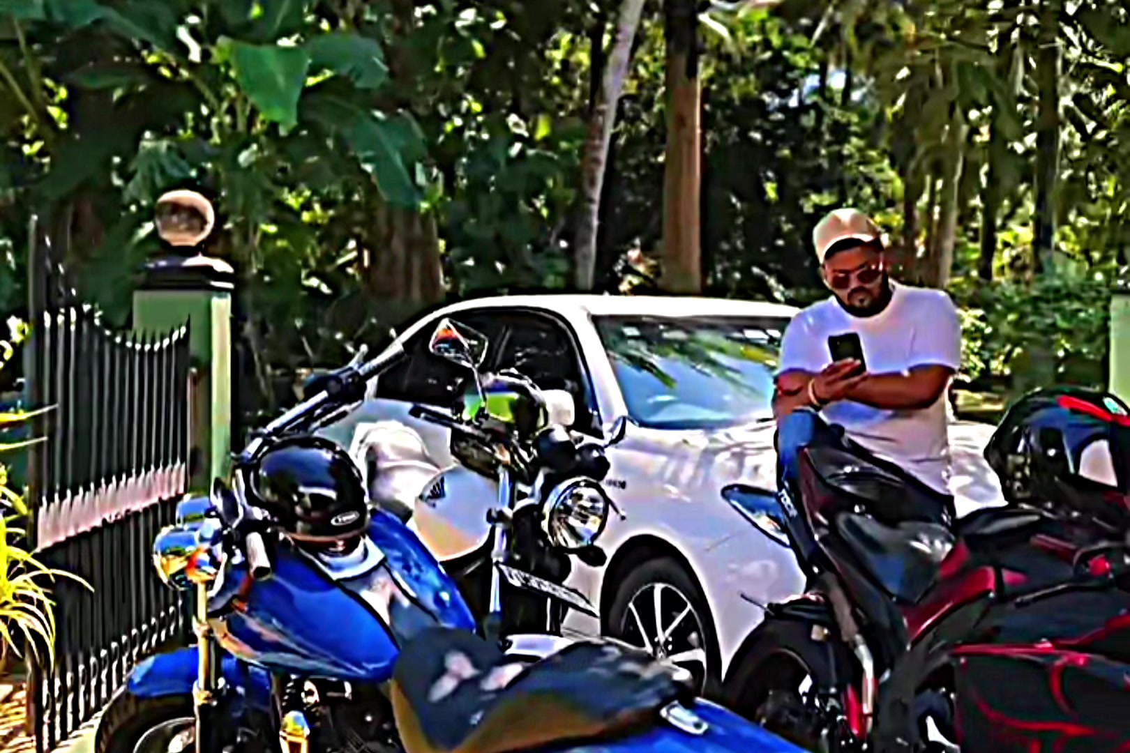 @Aman Jayasuriya AJ16