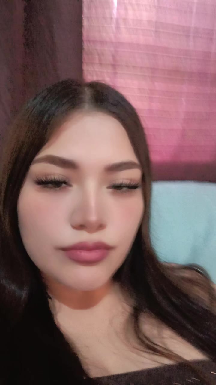 @Samantha Nallely
