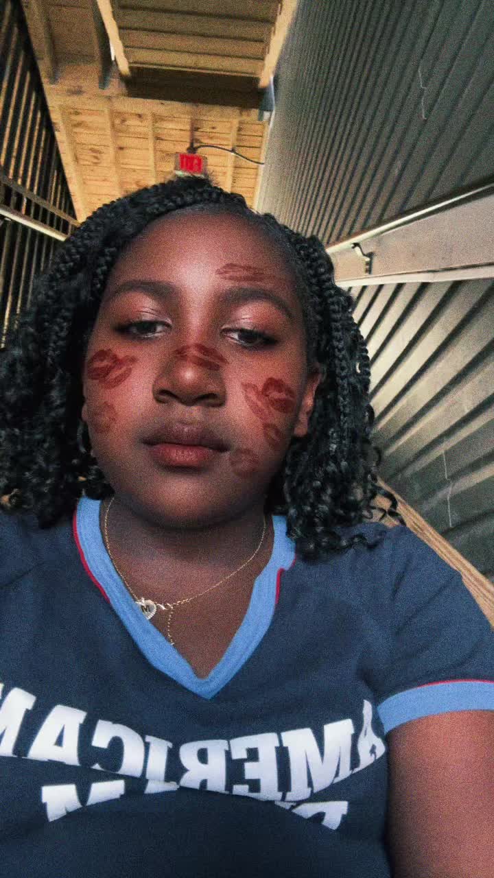 @Ariii