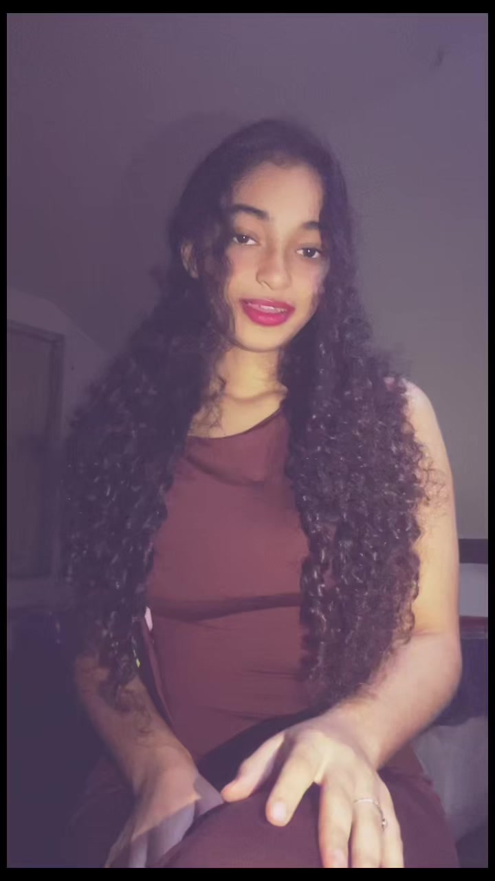 @Anika_idriss