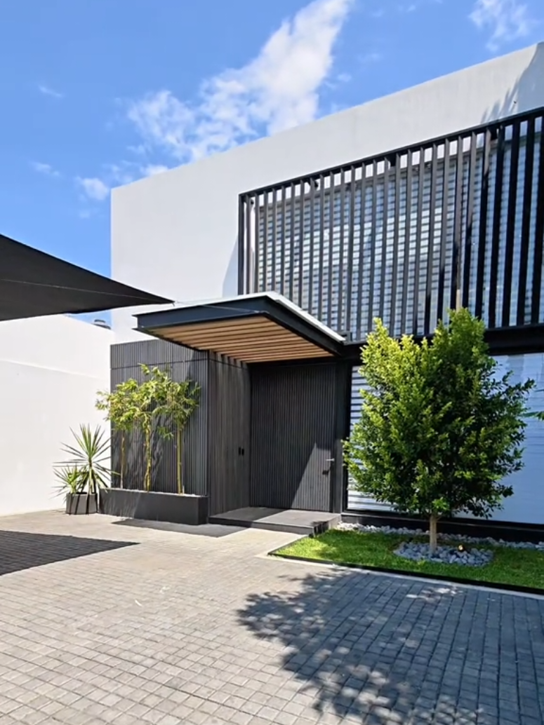@Miguel Abarca Legal Estate AV