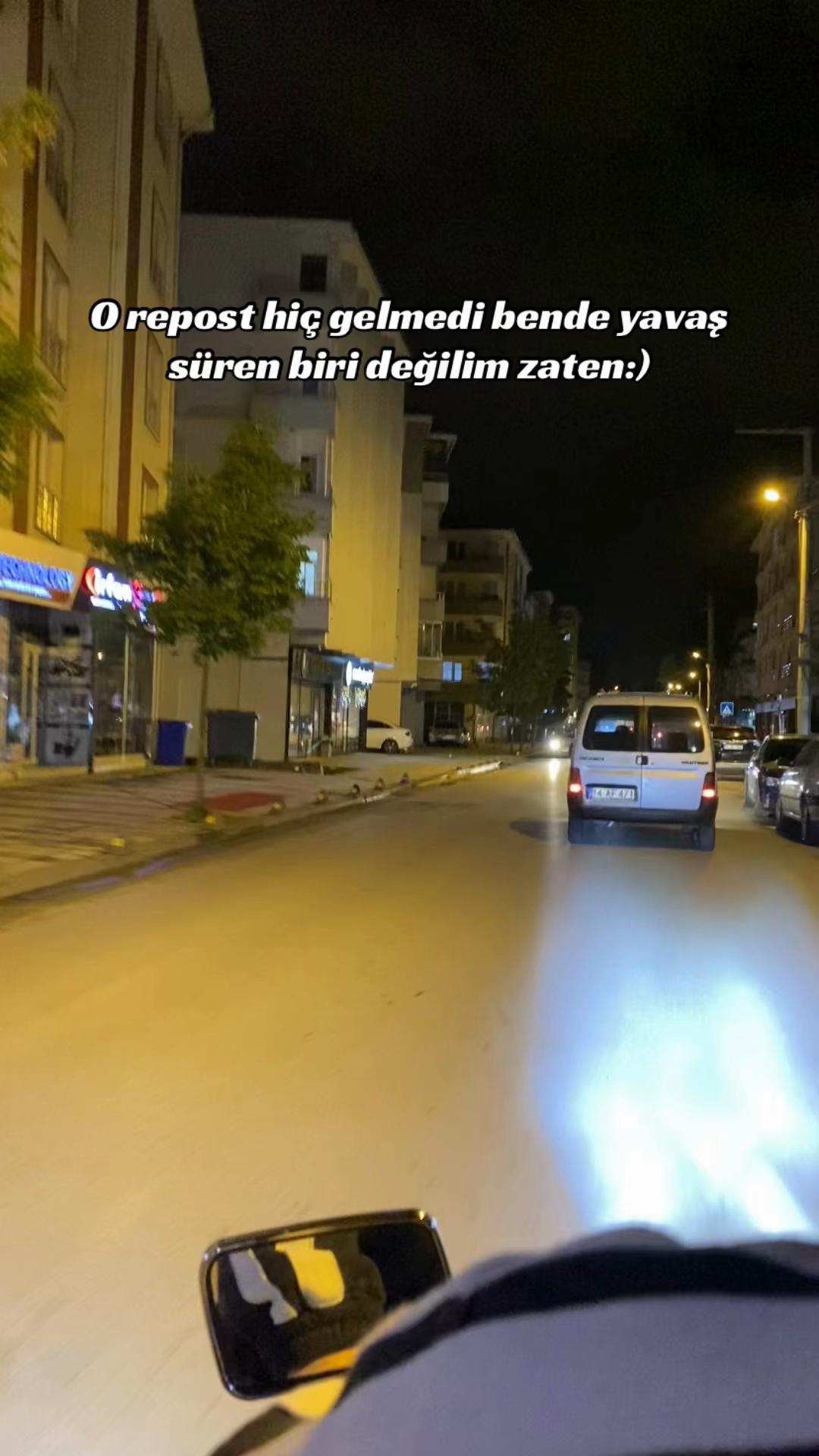 @ᴇʜʟɪ