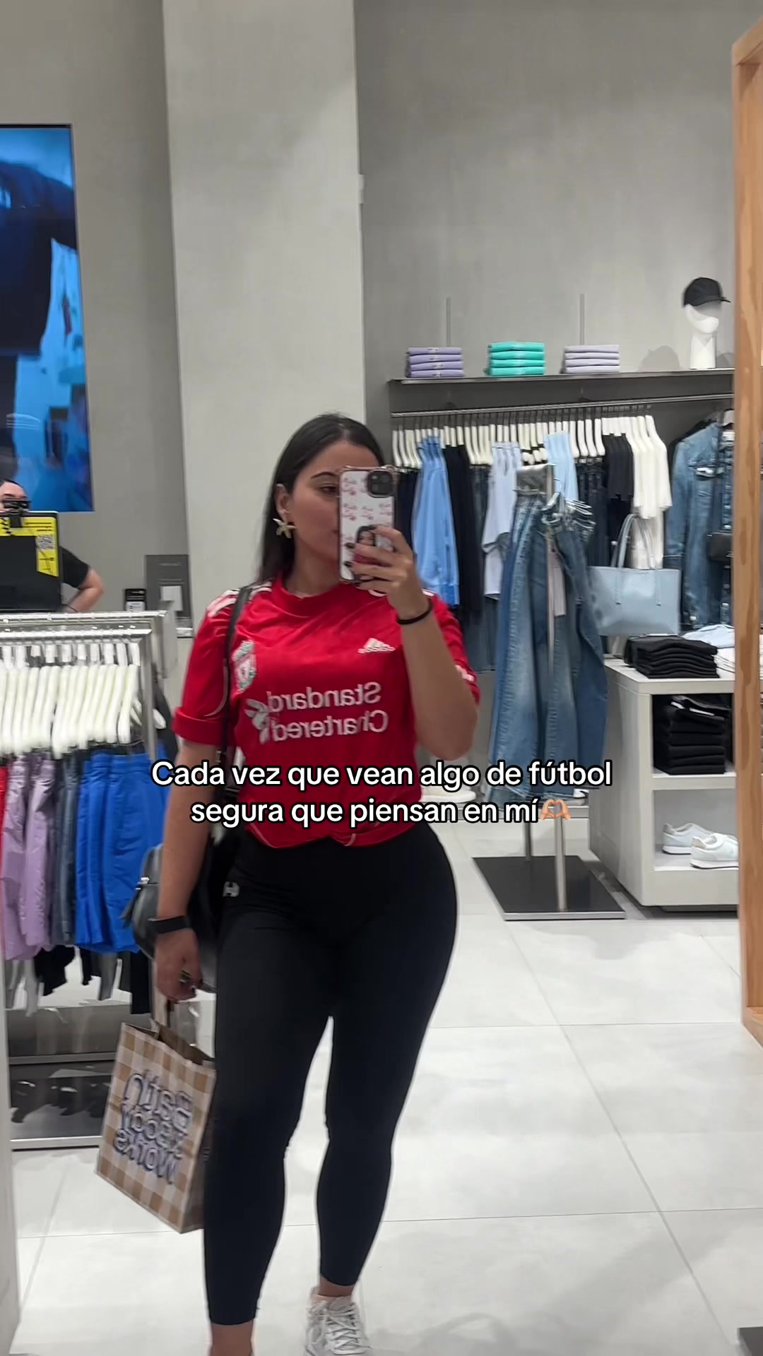 @Luisana Morante