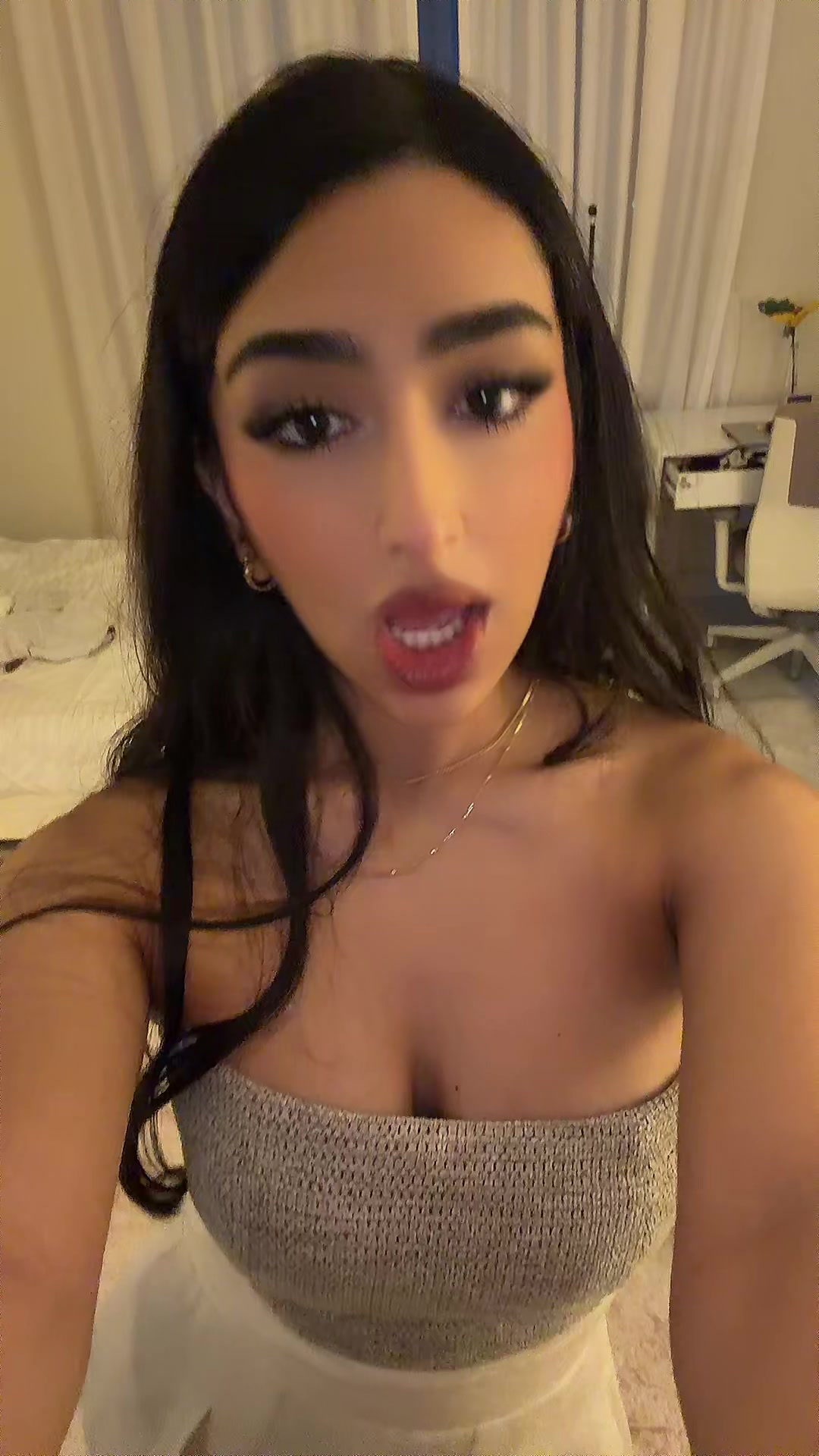 @★