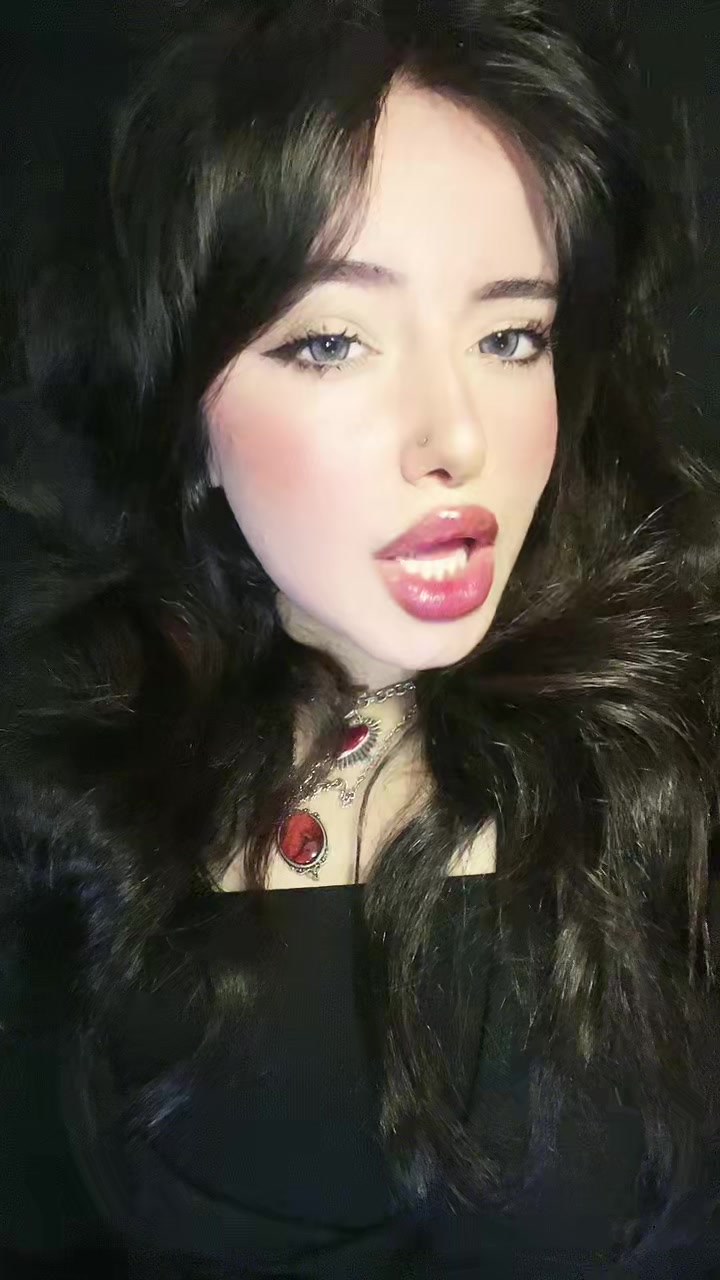 @Urmarceline0
