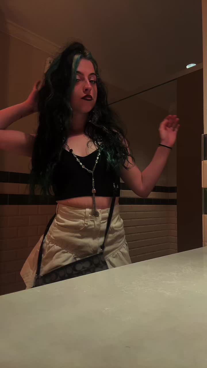@PYT.xo