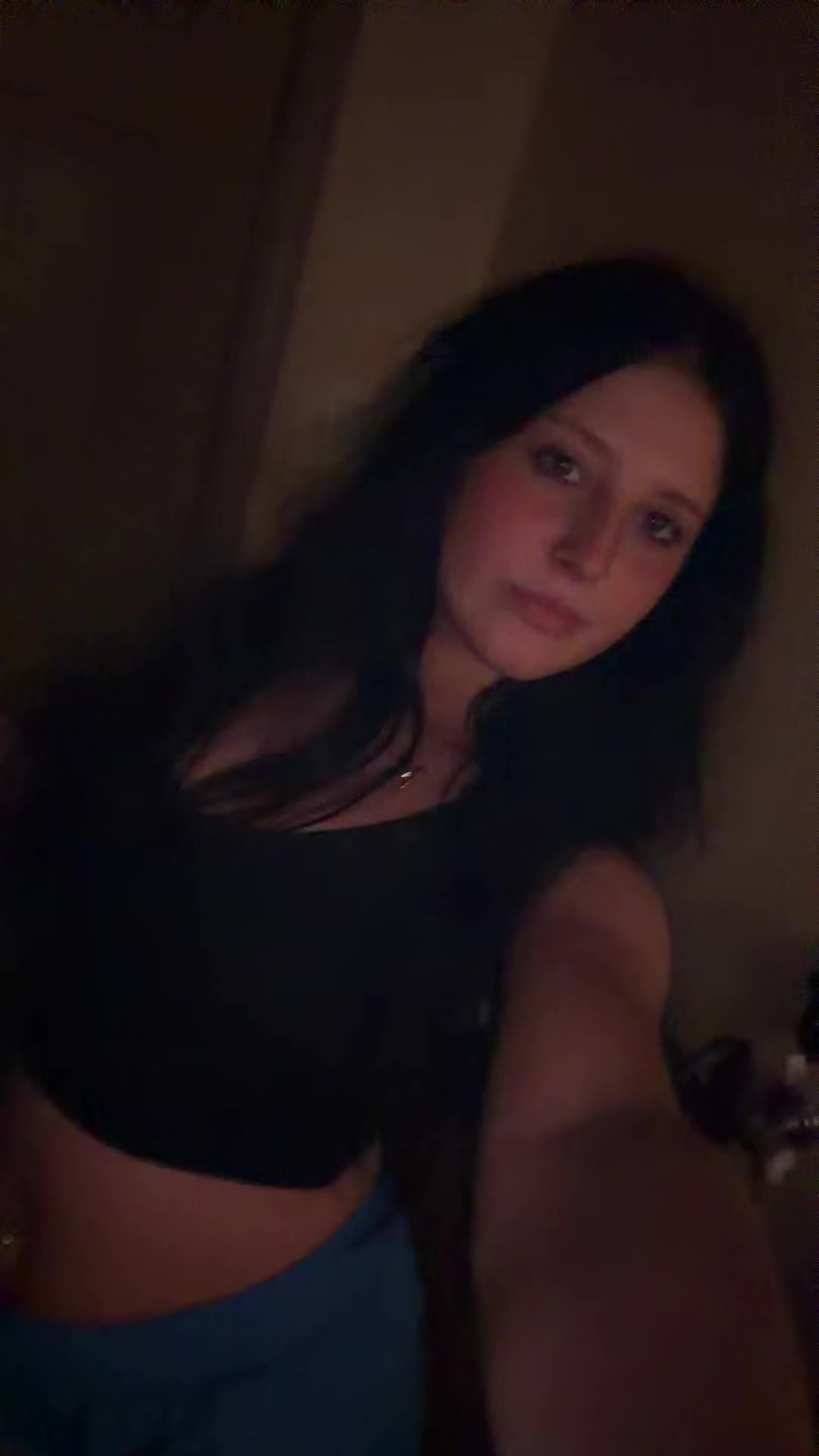 @heyitsmelllll