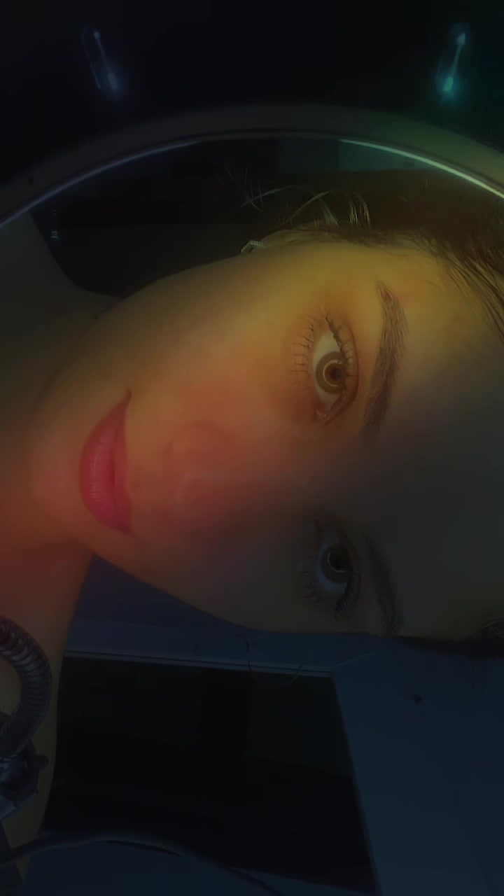 @💋