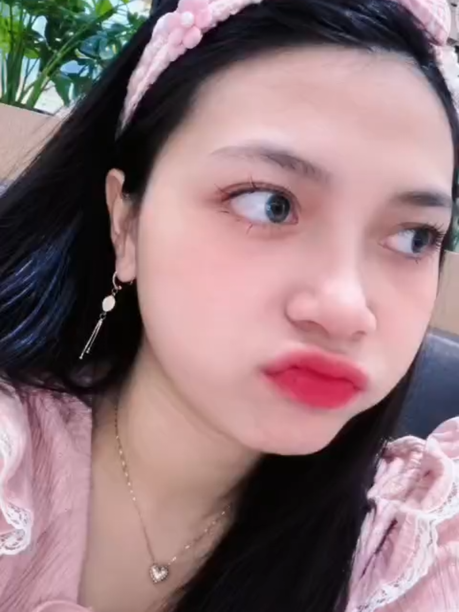 @🍓Raisa & Shofia🍓