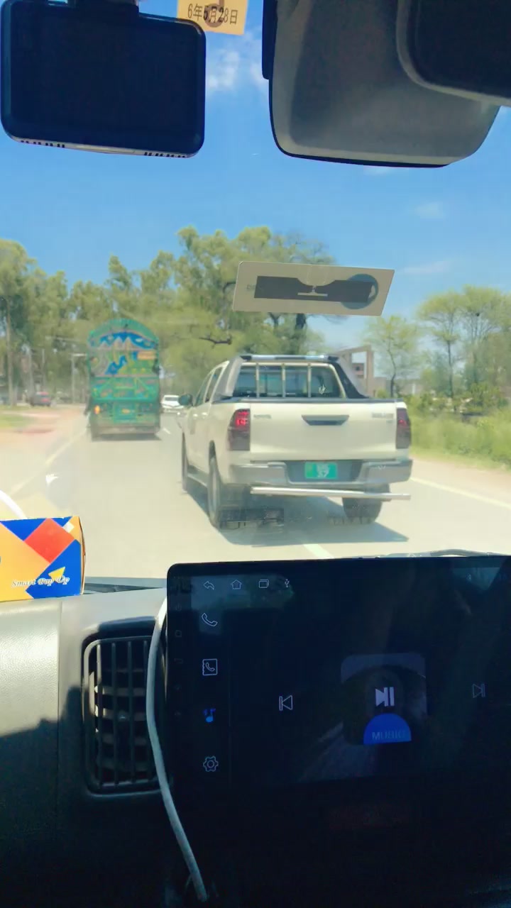 @Nomi Raja 🇵🇰
