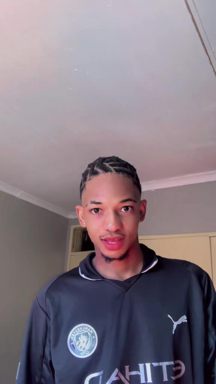 @Snowhite🇿🇦