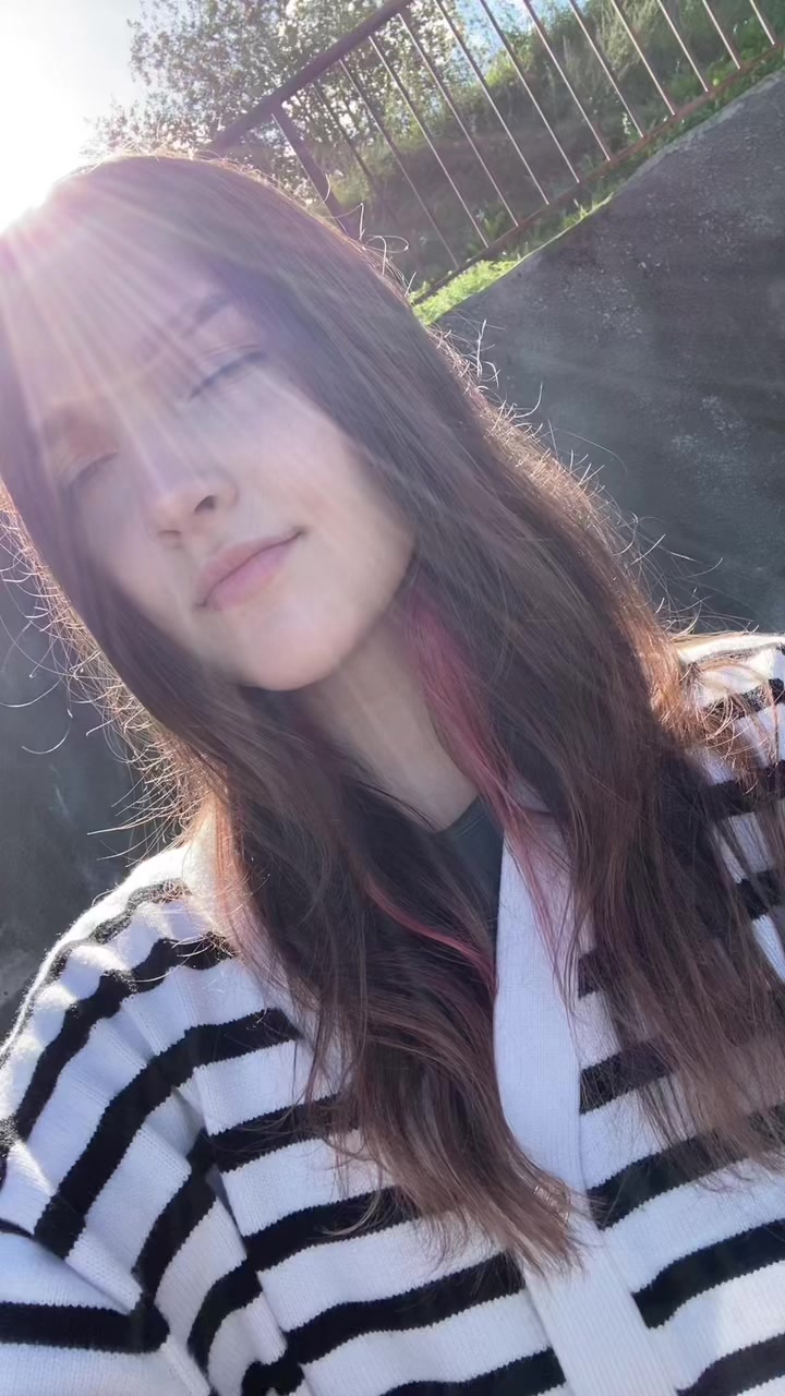 @Януля