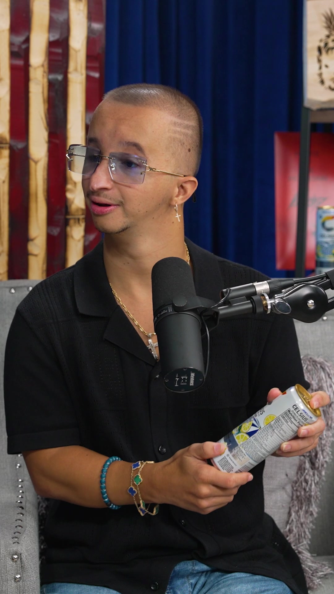 @Theo Von