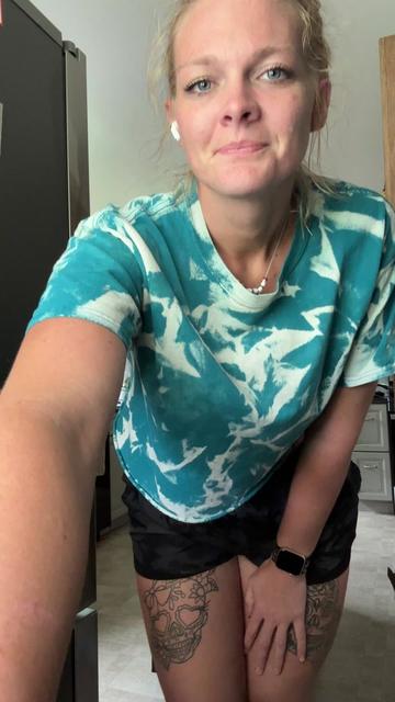 @Juicyredhead22