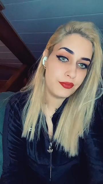 @ألأستاذة نجوى ((وحش الكون))